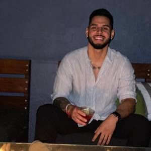 Meet your Posher, Roberto